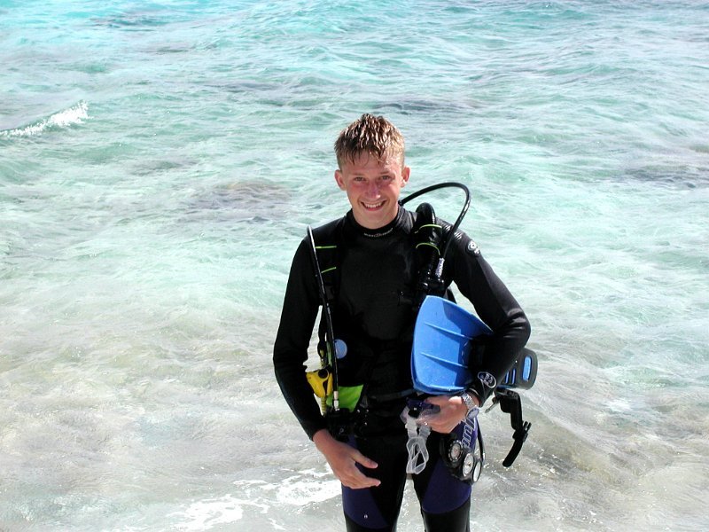 SC2002-sean scuba